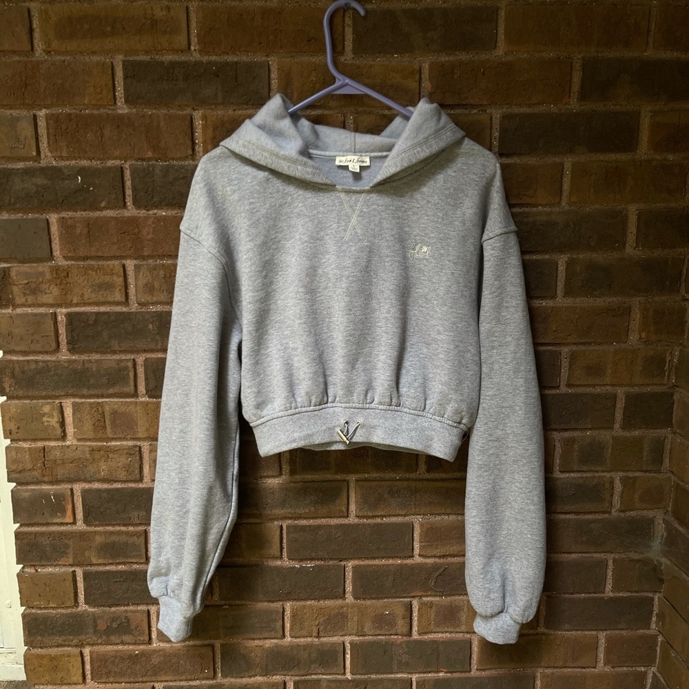 NWOT For Love & Lemons Josie Sweatshirt. Small